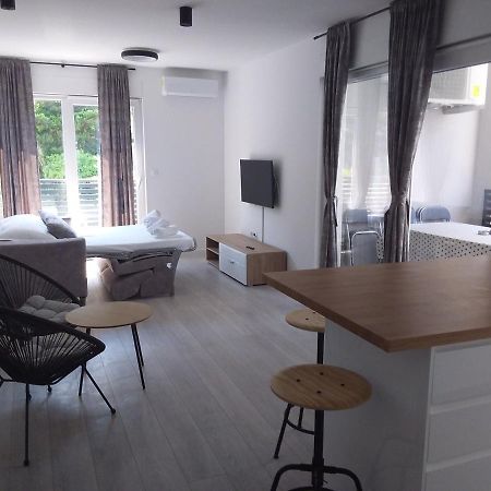 La Ferie Apartment Макарска Екстериор снимка