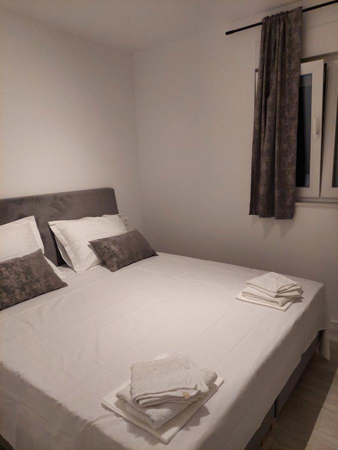 La Ferie Apartment Макарска Екстериор снимка