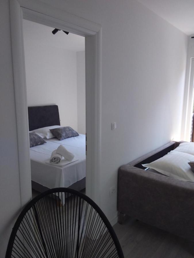 La Ferie Apartment Макарска Екстериор снимка