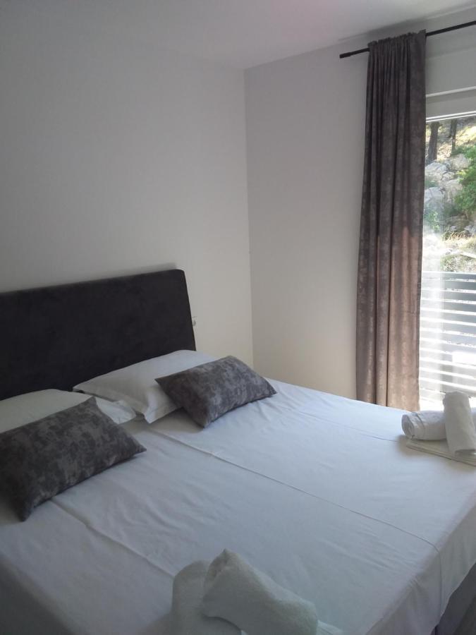 La Ferie Apartment Макарска Екстериор снимка